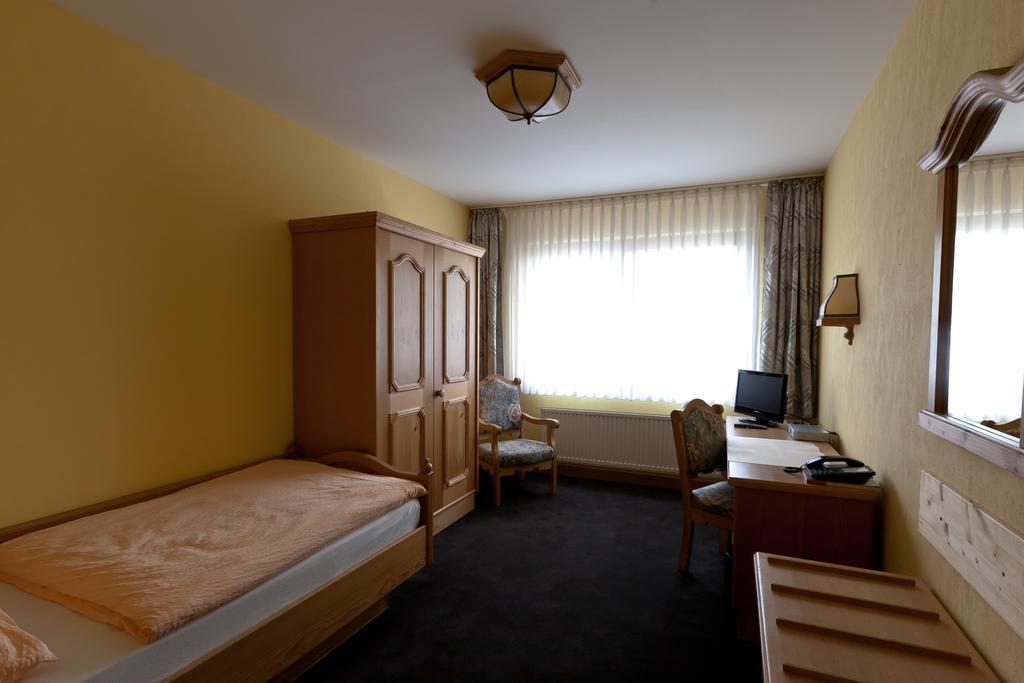 Gasthof Schulte Hotel Menden Room photo